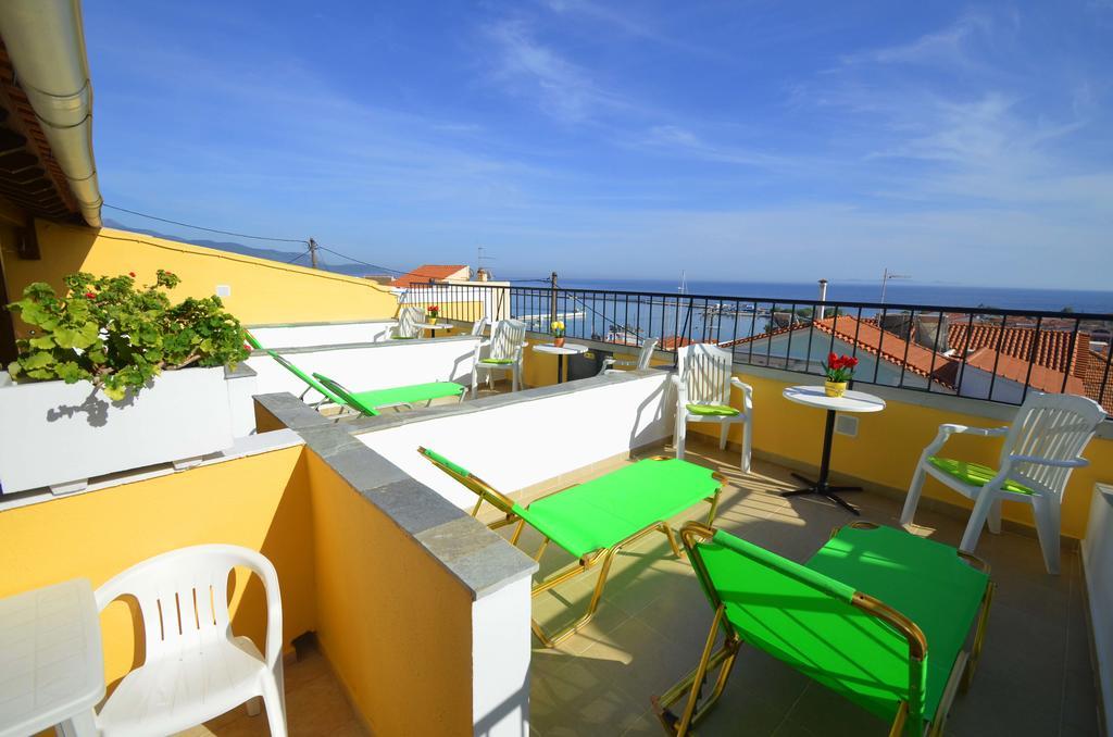 Samaina Hotel Питагорион Экстерьер фото